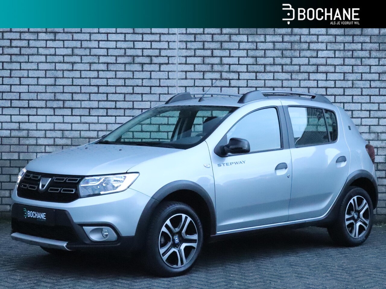 Dacia Sandero Stepway - 1.0 TCe 100 Bi-Fuel SL 15th Anniversary | LPG | Trekhaak - AutoWereld.nl