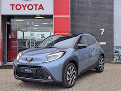 Toyota Aygo X - PULSE APPLE/ANDROID CAMERA CLIMA 17"LMV PRIVACY-GLASS LED DAB+ NL-AUTO