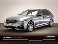 BMW 5-serie Touring - 520i High Executive M SPORT / PARKING- PACK | Panoramadak | Lederen bekleding | Afneembare