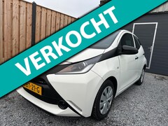 Toyota Aygo - 1.0 VVT-i x-now Dealer onderhouden | Airco | APK