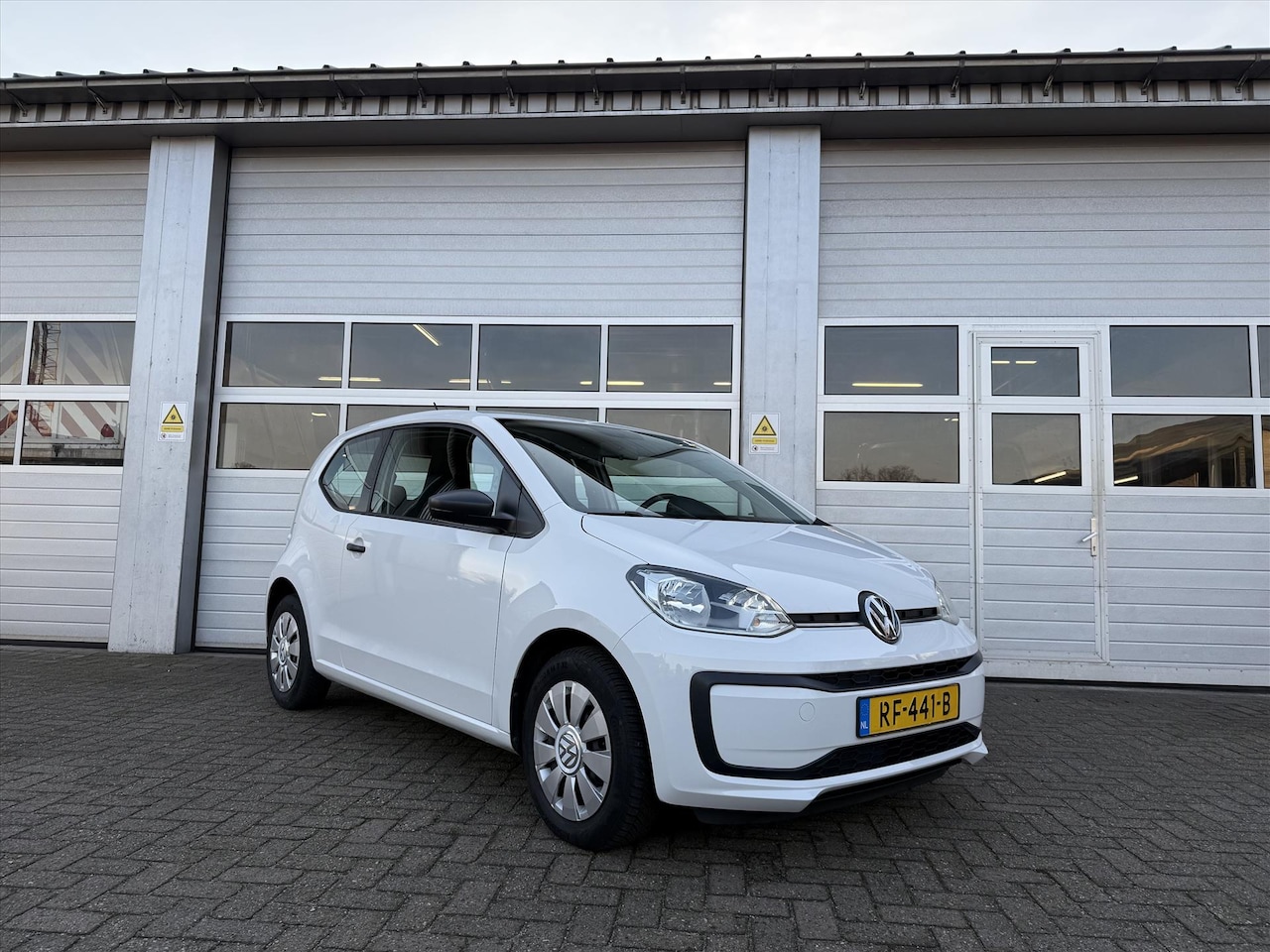 Volkswagen Up! - 1.0 1.0 44KW 3-DRS - AutoWereld.nl