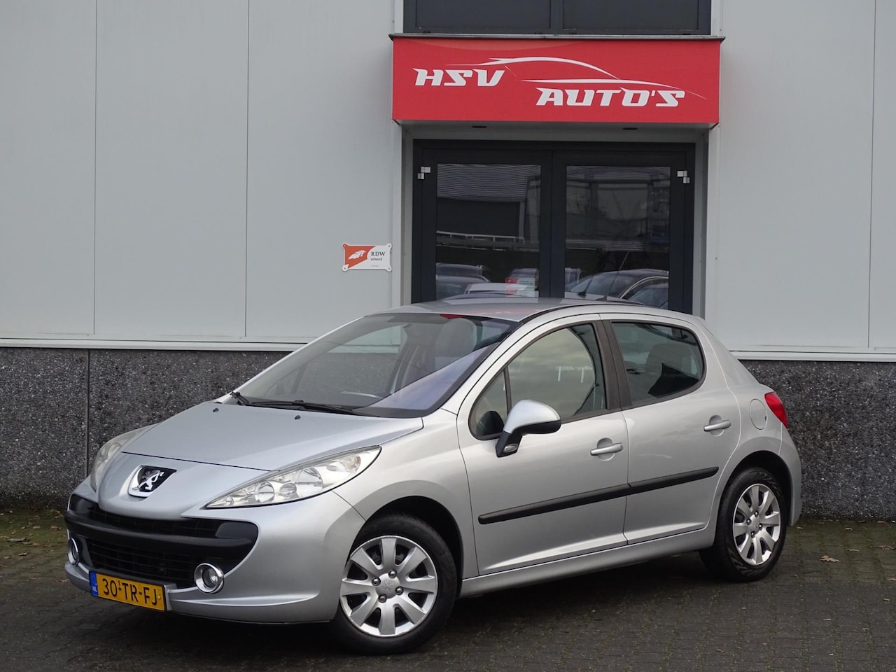 Peugeot 207 - 1.4-16V XS airco LM 4-deurs - AutoWereld.nl