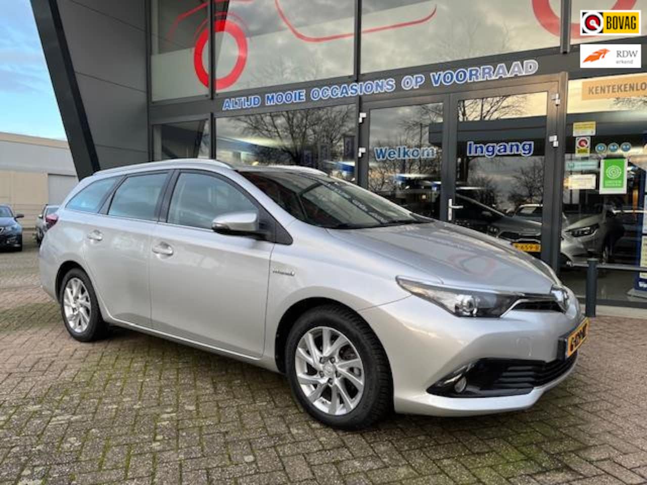 Toyota Auris Touring Sports - 1.8 Hybrid Dynamic 1.8 Hybrid Dynamic - AutoWereld.nl