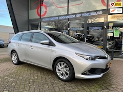 Toyota Auris Touring Sports - 1.8 Hybrid Dynamic