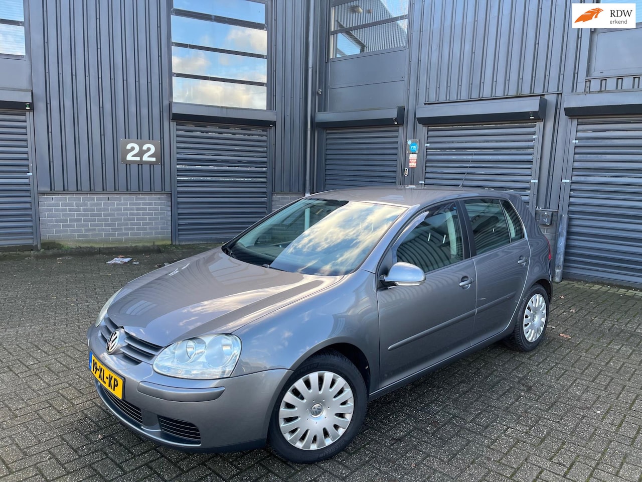 Volkswagen Golf - 1.4 Optive*Automaat*Nwe apk*5 Deurs*NAP - AutoWereld.nl