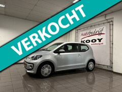 Volkswagen Up! - 1.0 move up BlueMotion * Navigatie / Stoelverwarming / Airco / NL Auto