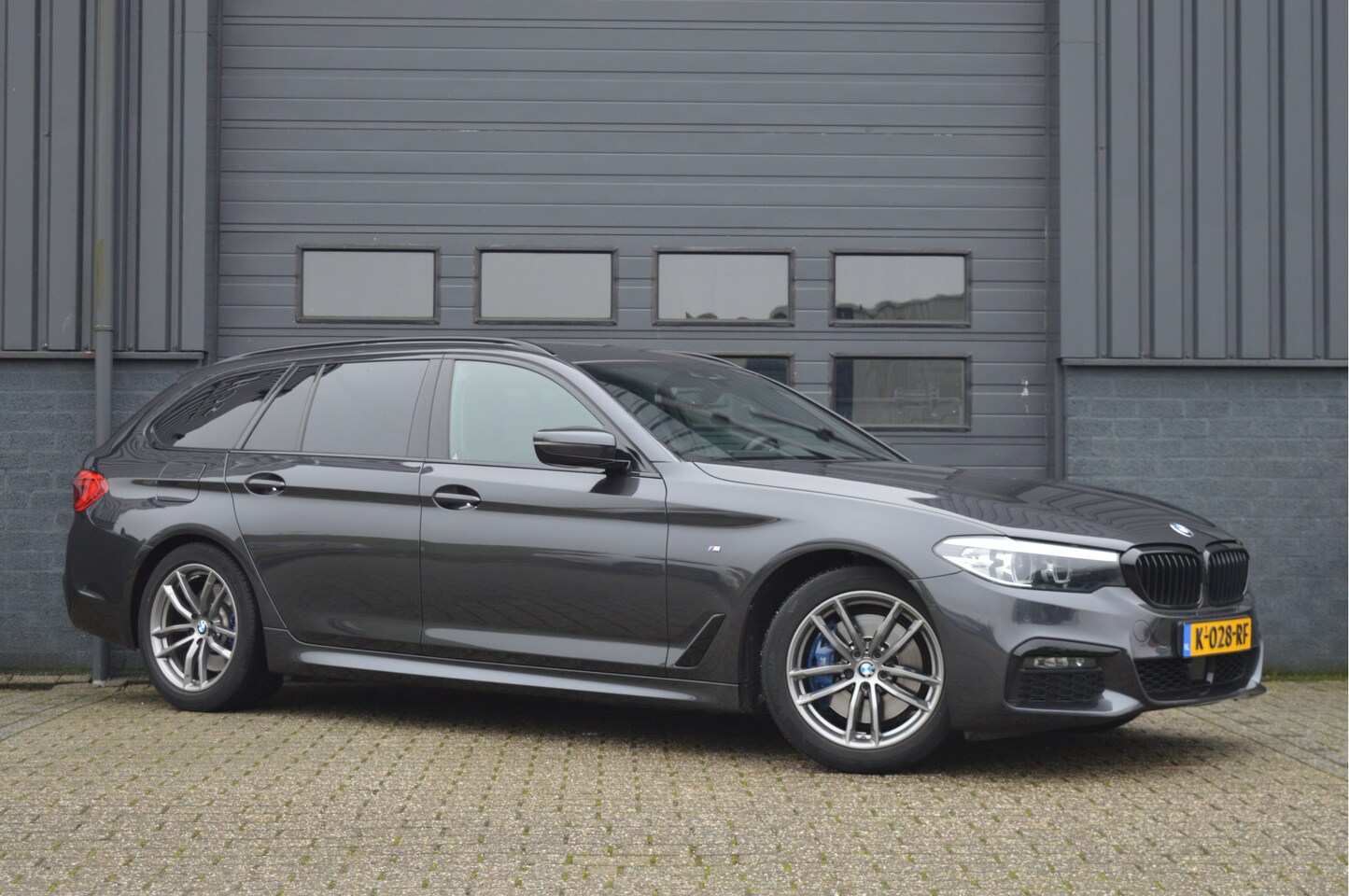 BMW 5-serie Touring - 530i | M-PAKKET | ACC | CAM | - AutoWereld.nl