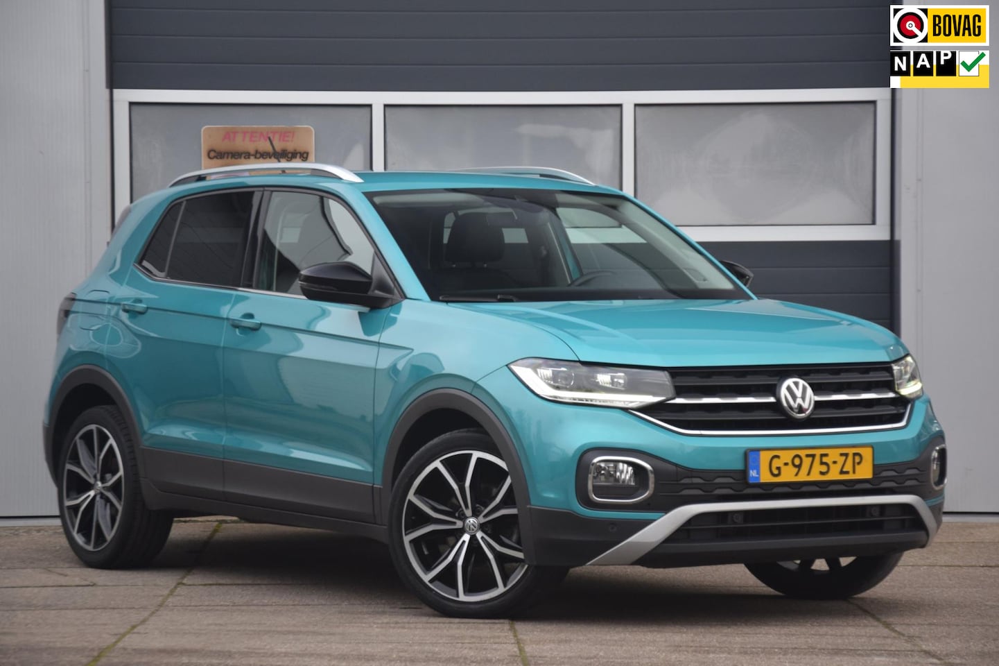 Volkswagen T-Cross - 1.0 TSI Style TREKHAAK/NAVIGATIE/DIGITAAL DASHBOARD/AUDIO HIGH END - AutoWereld.nl