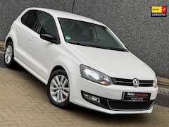 Volkswagen Polo - 1.2 TSI Style Alcantara Stoelverwarming Ac