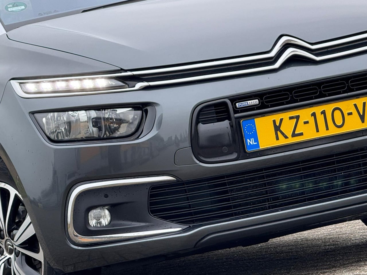 Citroën Grand C4 Picasso - 1.2 PureTech 130pk Shine - Gris Fer - 7pers - Superstaat! - AutoWereld.nl