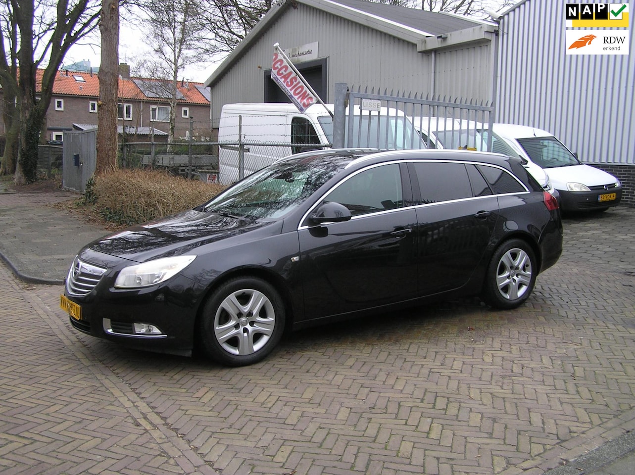 Opel Insignia Sports Tourer - 1.4 Turbo EcoFLEX Business Edition nap - AutoWereld.nl