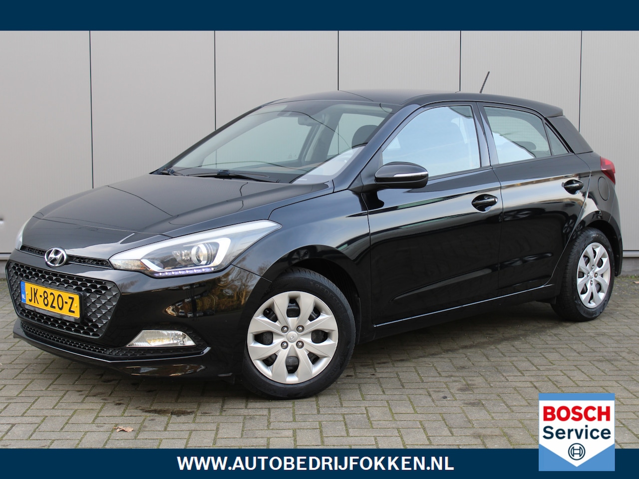 Hyundai i20 - 1.2 HP i-Motion Comfort Navi|Clima|Lm-Velgen|Cruise|Trekhaak|Camera|Audio|CV - AutoWereld.nl