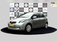 Toyota Yaris - 1.3 VVTi Sol Airco_Trekhaak