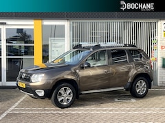 Dacia Duster - 1.2 TCe 125 Lauréate | Trekhaak | Navigatie | Achteruitrijcamera |