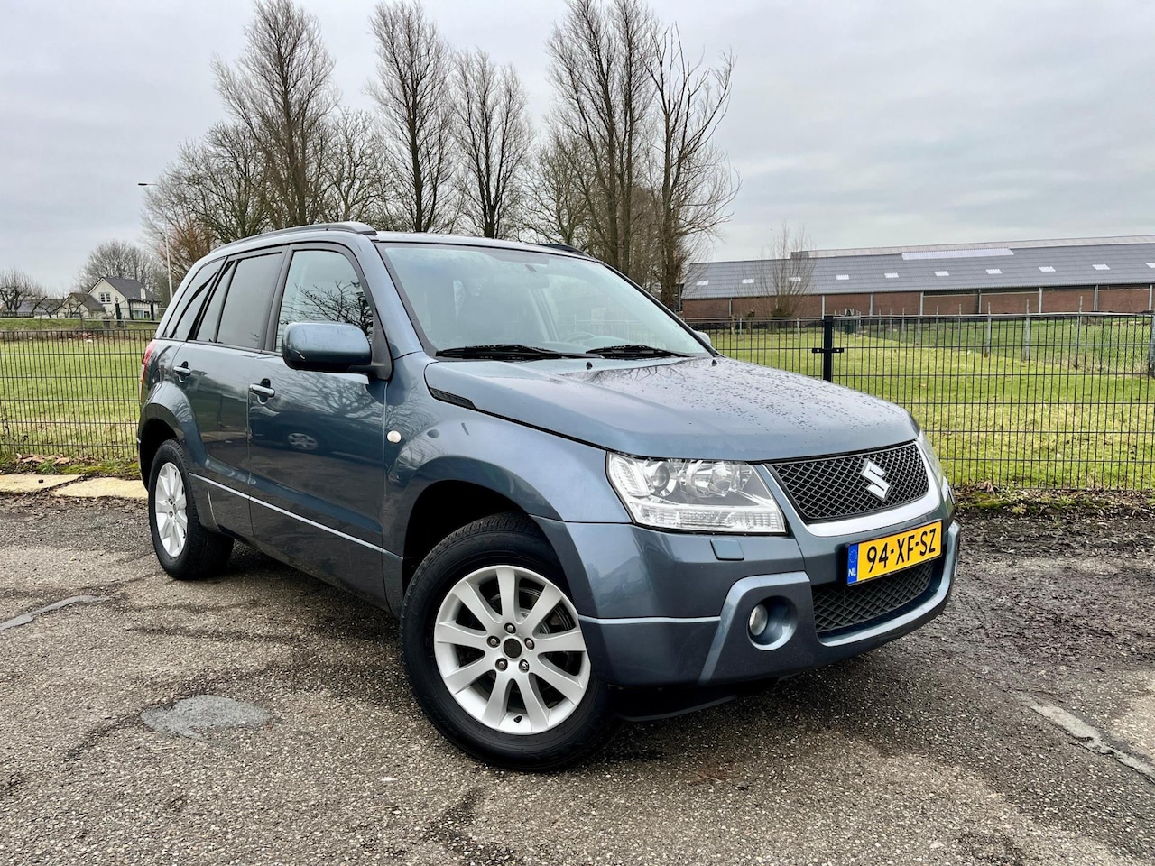 Suzuki Grand Vitara - 2.0-16V High Executive / 140pk / Leder / Schuifdak / Stoelverwarming / - AutoWereld.nl