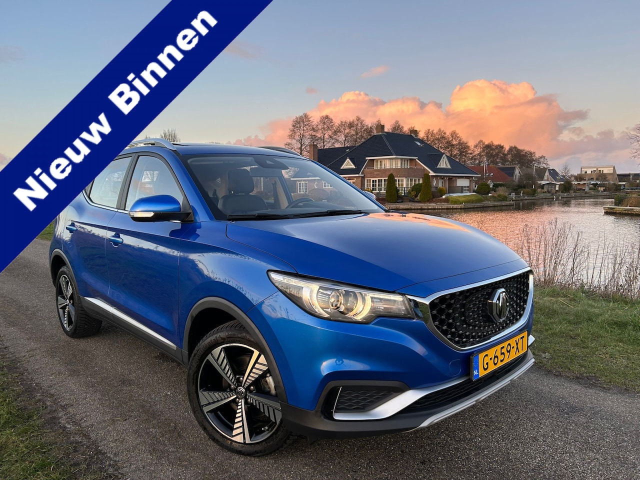 MG ZS - EV Luxury 45 kWh Leer / Stoelverwarming / Camera Topstaat! - AutoWereld.nl