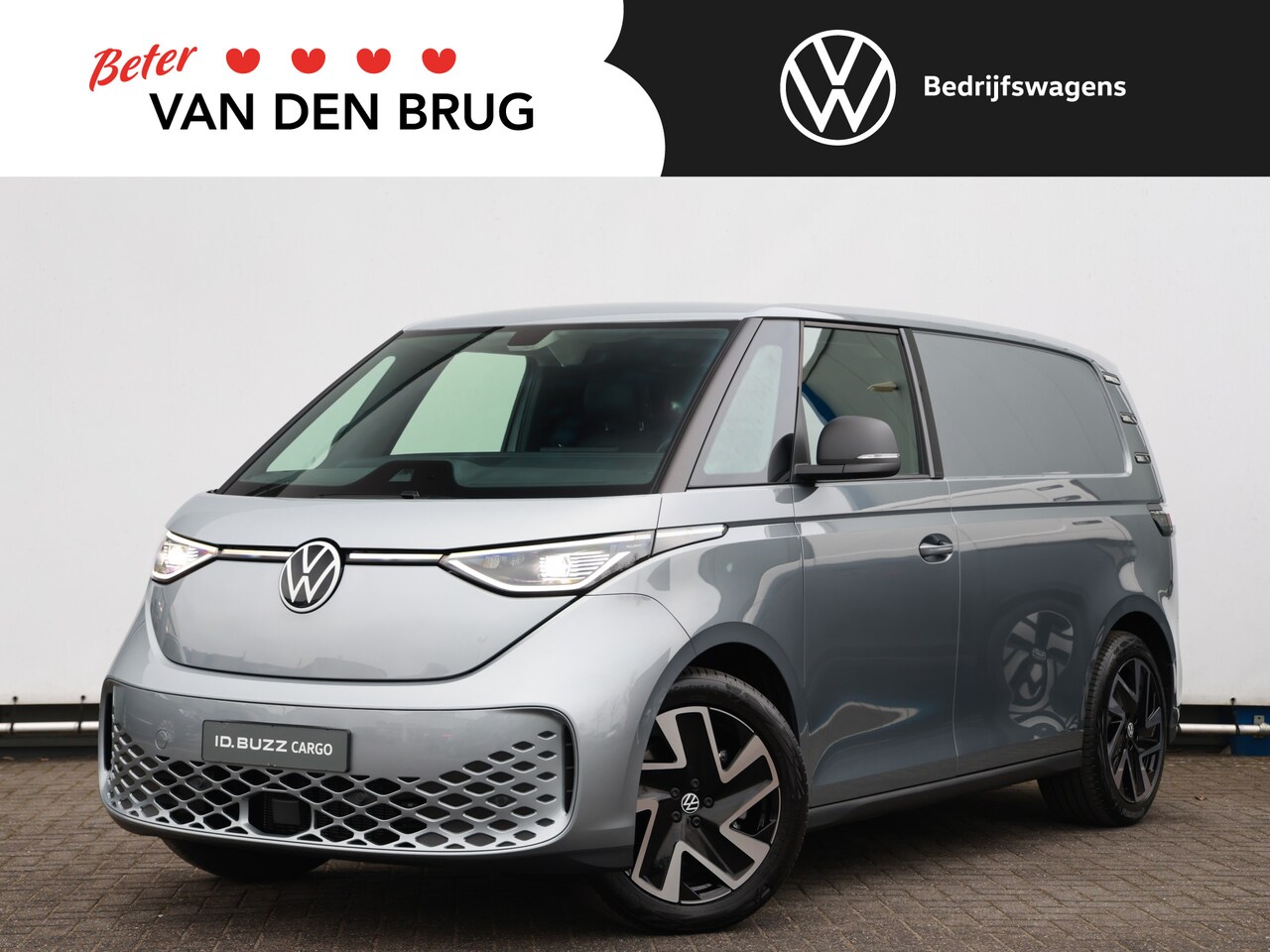 Volkswagen ID. Buzz Cargo - Bulli Edition 79 kWh 286pk | LED | ACC | Climatronic | Navigatie | Achterklep | Trekhaak | - AutoWereld.nl