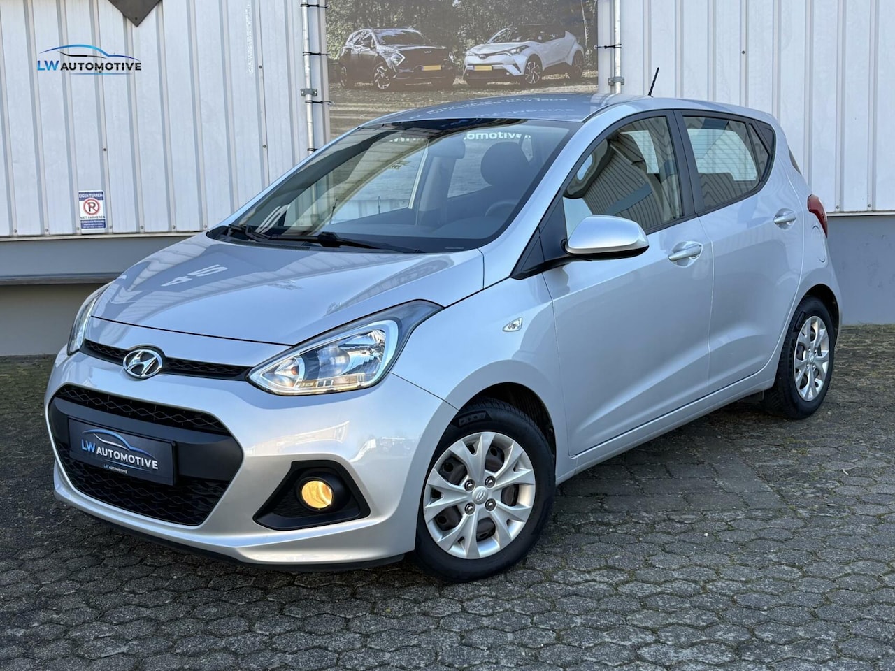 Hyundai i10 - 1.0i i-Motion Comfort Plus 1.0i i-Motion Comfort Plus - AutoWereld.nl