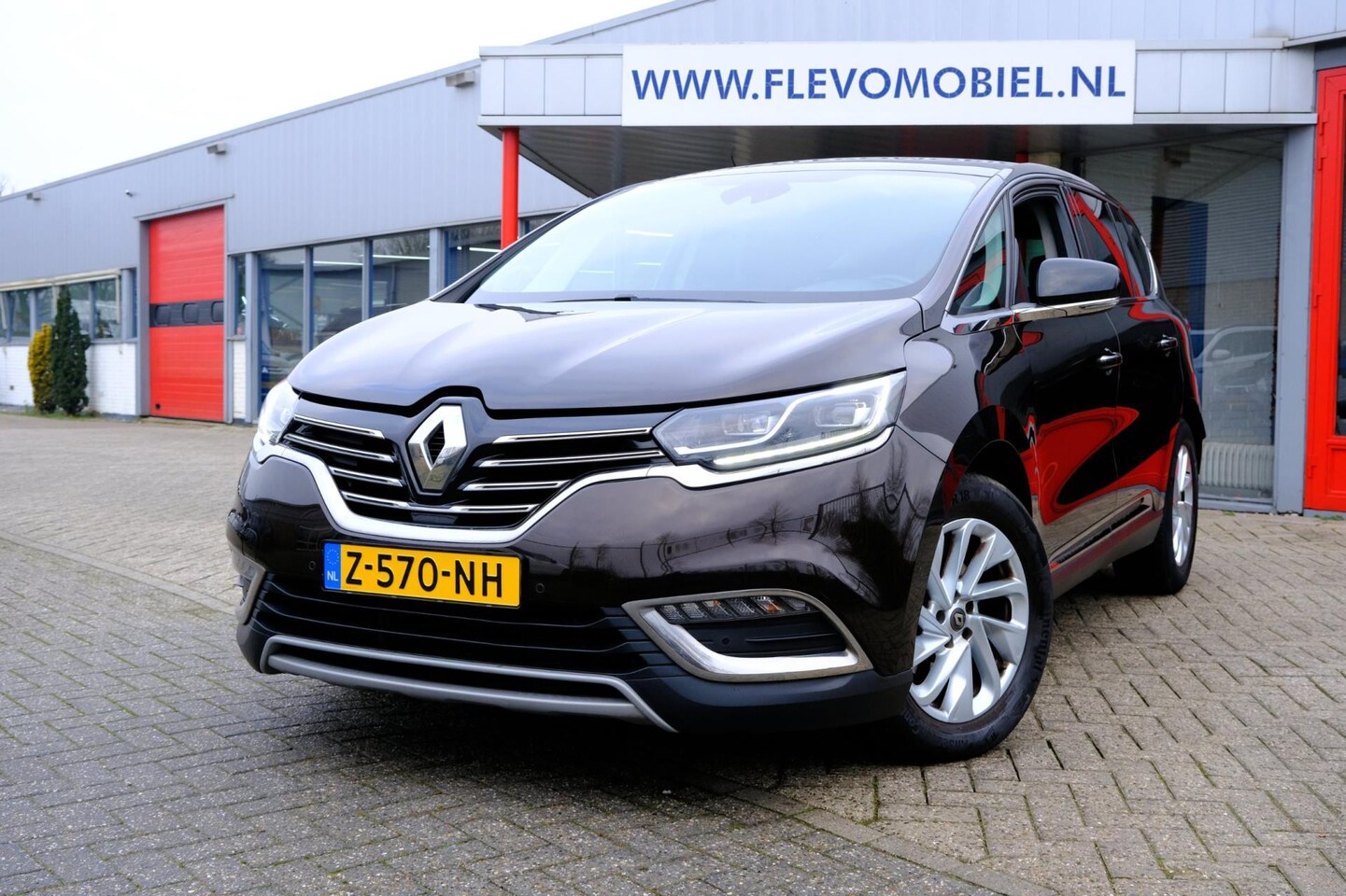 Renault Espace - 1.6 TCe 200pk Dynamique 7-pers Aut. Pano|Half Leder|Navi|LED|LMV - AutoWereld.nl