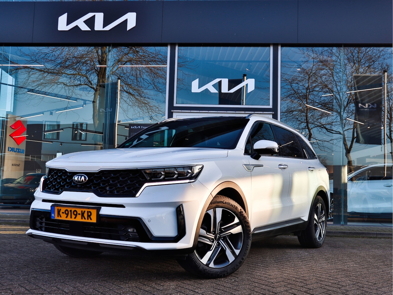 Kia Sorento - 1.6 T-GDI Hybrid 2WD ExecutiveLine 7p. Elek. Trekhaak+Navi+BT+Camera ECC-Airco Cr.Control - AutoWereld.nl