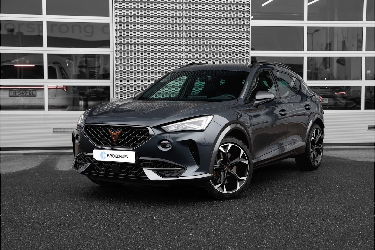 CUPRA Formentor - 1.4 e-Hybrid VZ Performance | 245pk | Carplay | Trekhaak | Navigatie | Camera - AutoWereld.nl