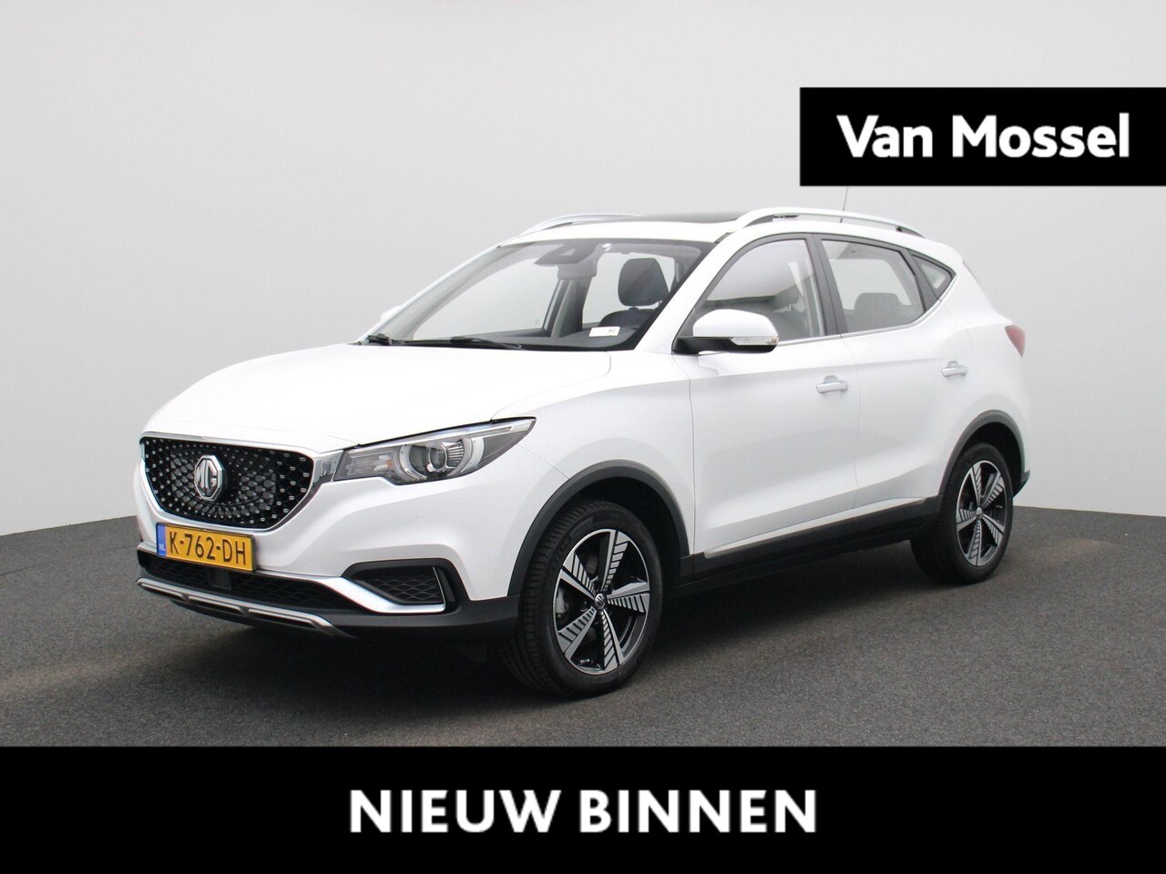 MG ZS - EV Luxury 45 kWh | Navigatie | Schuifdak | Camera | Leder Interieur | - AutoWereld.nl