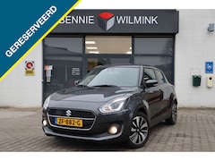 Suzuki Swift - 1.0 Stijl Automaat AdaptiveCruise/Trekhaak/Navi/Keyless