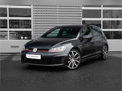 Volkswagen Golf - 2.0 TSI GTI Performance 230pk DSG | 19" | Navigatie | Stoelverwarming