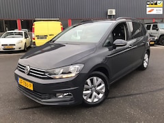 Volkswagen Touran - 1.2 TSI Comfortline / 7 PERSOONS / NAP / PDC / NAVI / OHB / SP VLG /