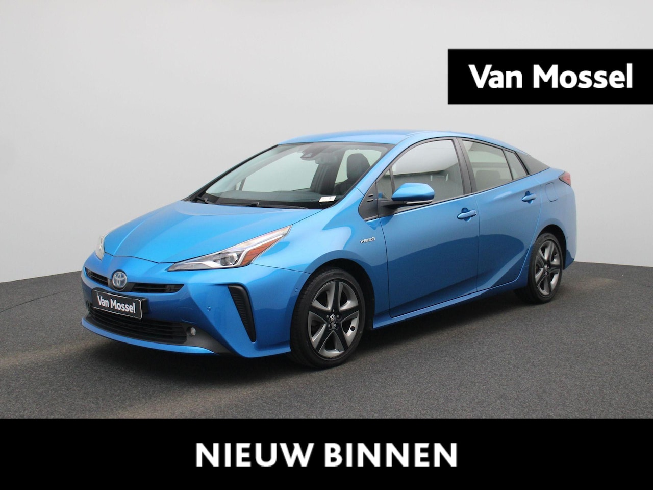 Toyota Prius - 1.8 Dynamic | Navigatie | Climate-Control | Camera | - AutoWereld.nl