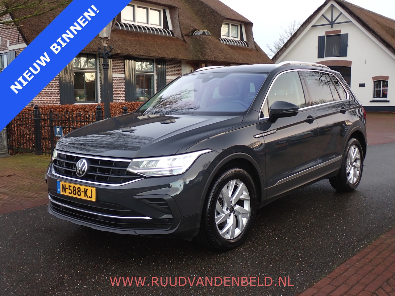 Volkswagen Tiguan - 1.5TSI FACELIFT ACC/NAVI/CAMERA/CARPLAY/FULL-LED - AutoWereld.nl