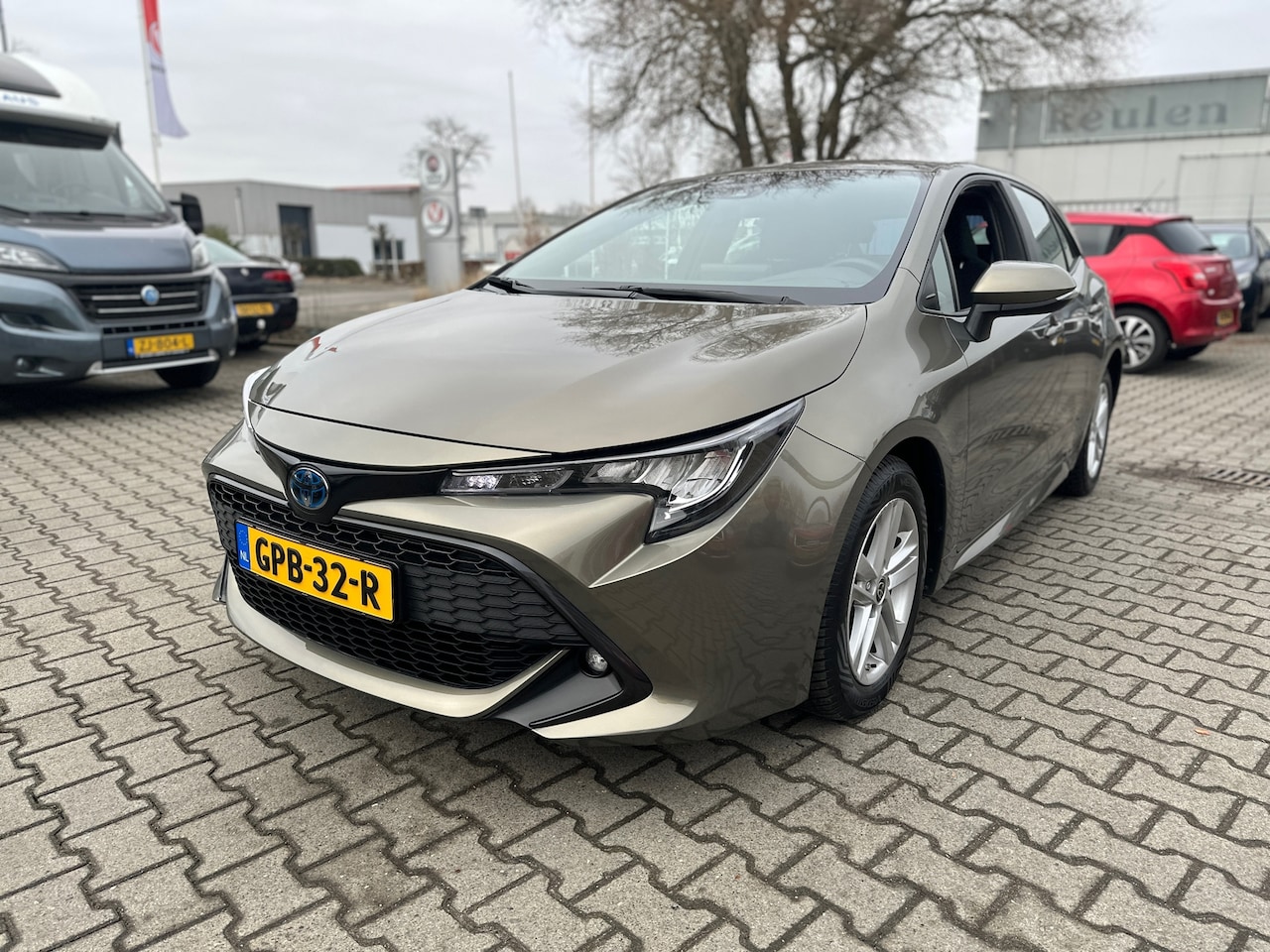 Toyota Corolla - 1.8 Hybrid Active 1.8 Hybrid Active - AutoWereld.nl