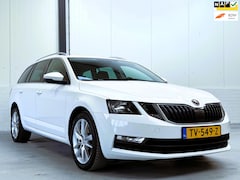 Skoda Octavia Combi - 1.6 TDI Greentech Clever Edition Automaat