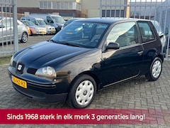 Seat Arosa - 1.4i Stella NL AUTO NAP Stuurbekrachtiging l Radio CD l Boekjes Zeer netjes