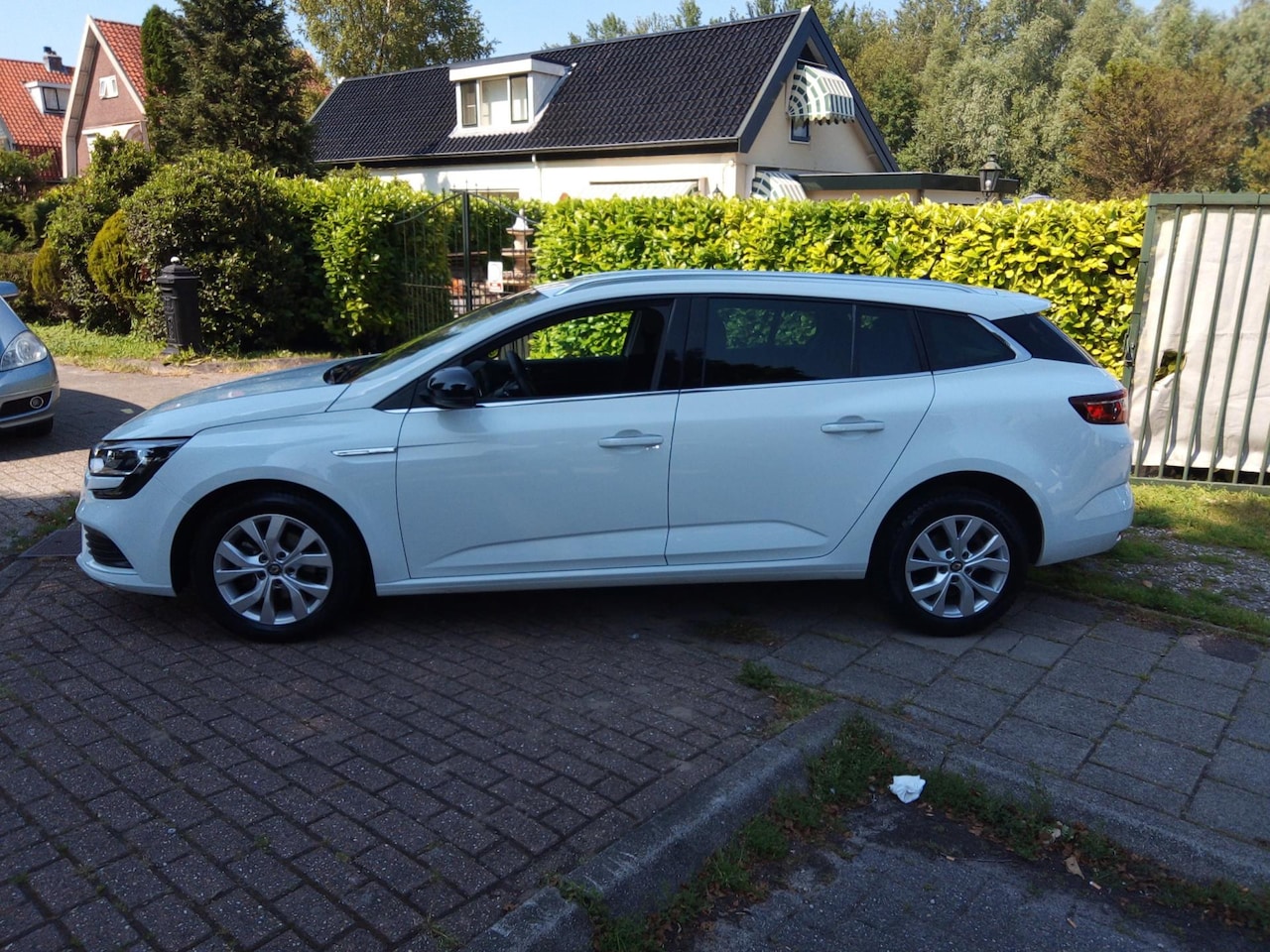 Renault Mégane Estate - 1.3 TCe Limited 1.3 TCe Limited - AutoWereld.nl