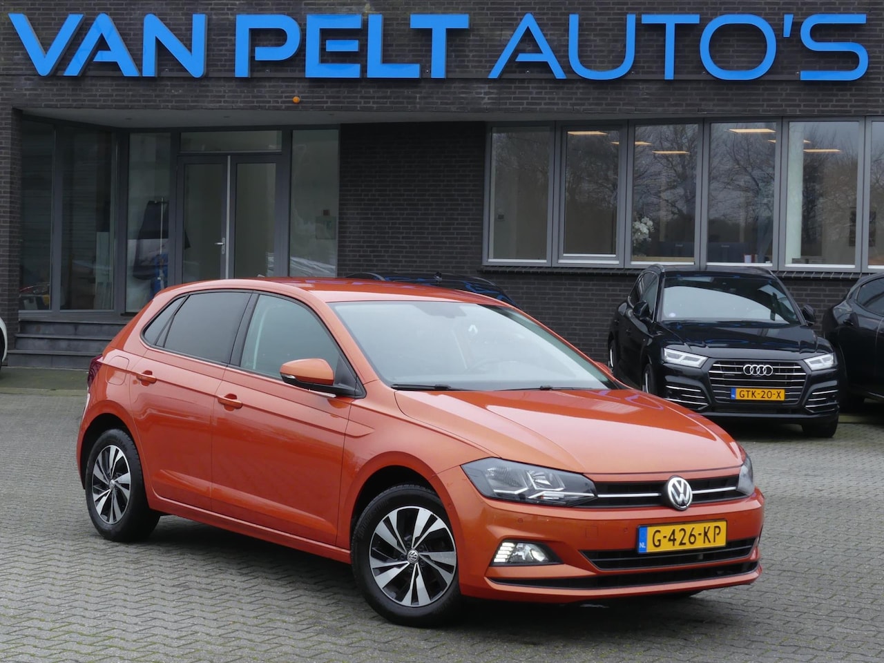 Volkswagen Polo - 1.0 TSI DSG Comfortline Business / Virtual / Carplay / PDC V+A - AutoWereld.nl