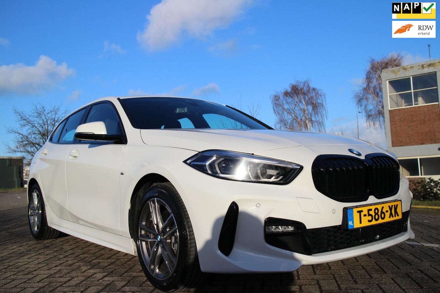 BMW 1-serie - 118i 118i - AutoWereld.nl