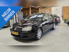 Volkswagen Golf - 1.6 FSI Comfortline 5drs Climate controle, LMV 16", Cruisecontrole, Bluetooth