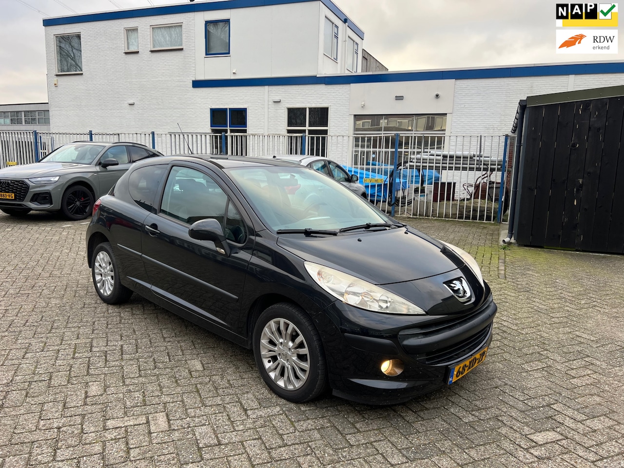 Peugeot 207 - 1.4-16V Color-line 1.4-16V Color-line - AutoWereld.nl