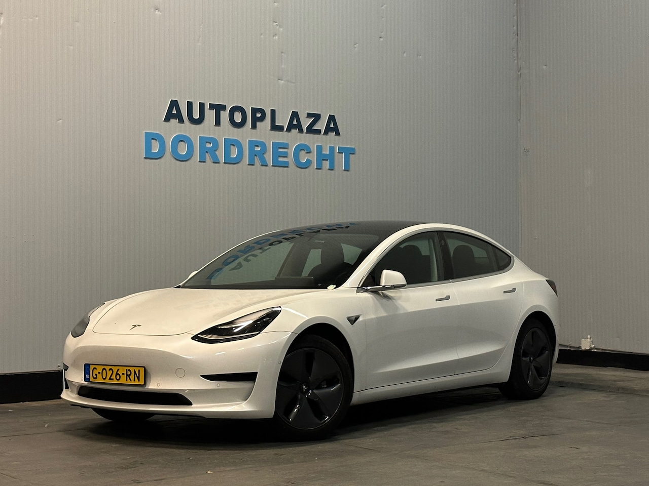 Tesla Model 3 - Standard RWD Plus 60 kWh SOH 87% - AutoWereld.nl