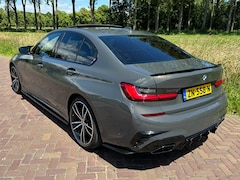 BMW 3-serie - 320i Executive Edition M-Sport | 306PK | Laserlights | Dravit Grey | Panoramadak | Alcantara