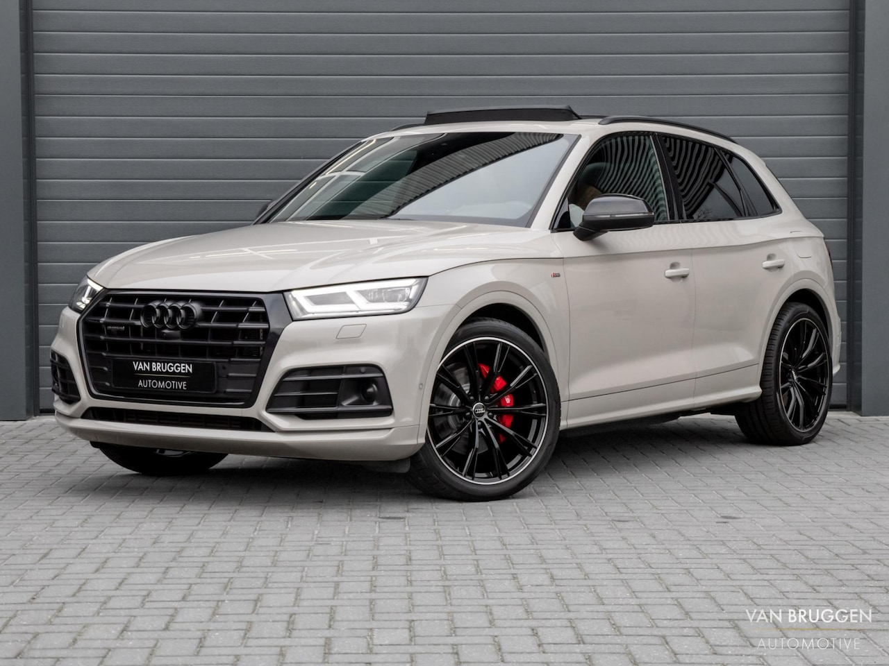 Audi Q5 - 50 TFSI E Quattro S-Line Pano Luchtvering B&O 360 BTW ACC - AutoWereld.nl