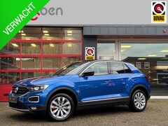 Volkswagen T-Roc - 1.5 TSI Sport *AUTOMAAT/TREKHAAK/NAVI/ACC