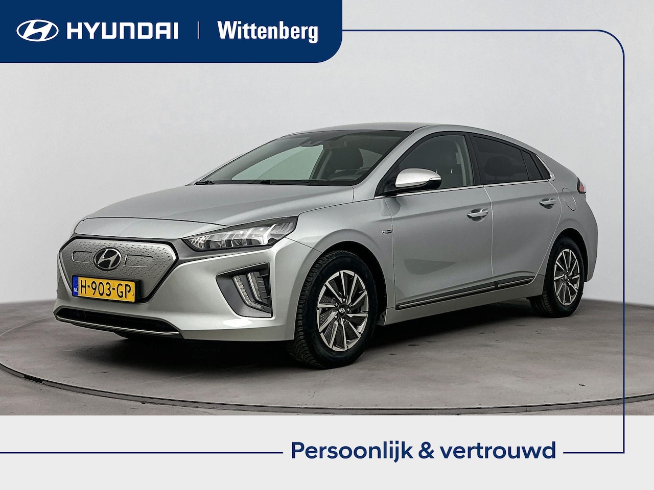 Hyundai IONIQ - Comfort EV 38 kWh | Facelift | Stoelverwarming | Bluelink app | All Season banden | Naviga - AutoWereld.nl