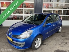 Renault Clio - 1.4-16V Dynamique Luxe/Airco/NAP