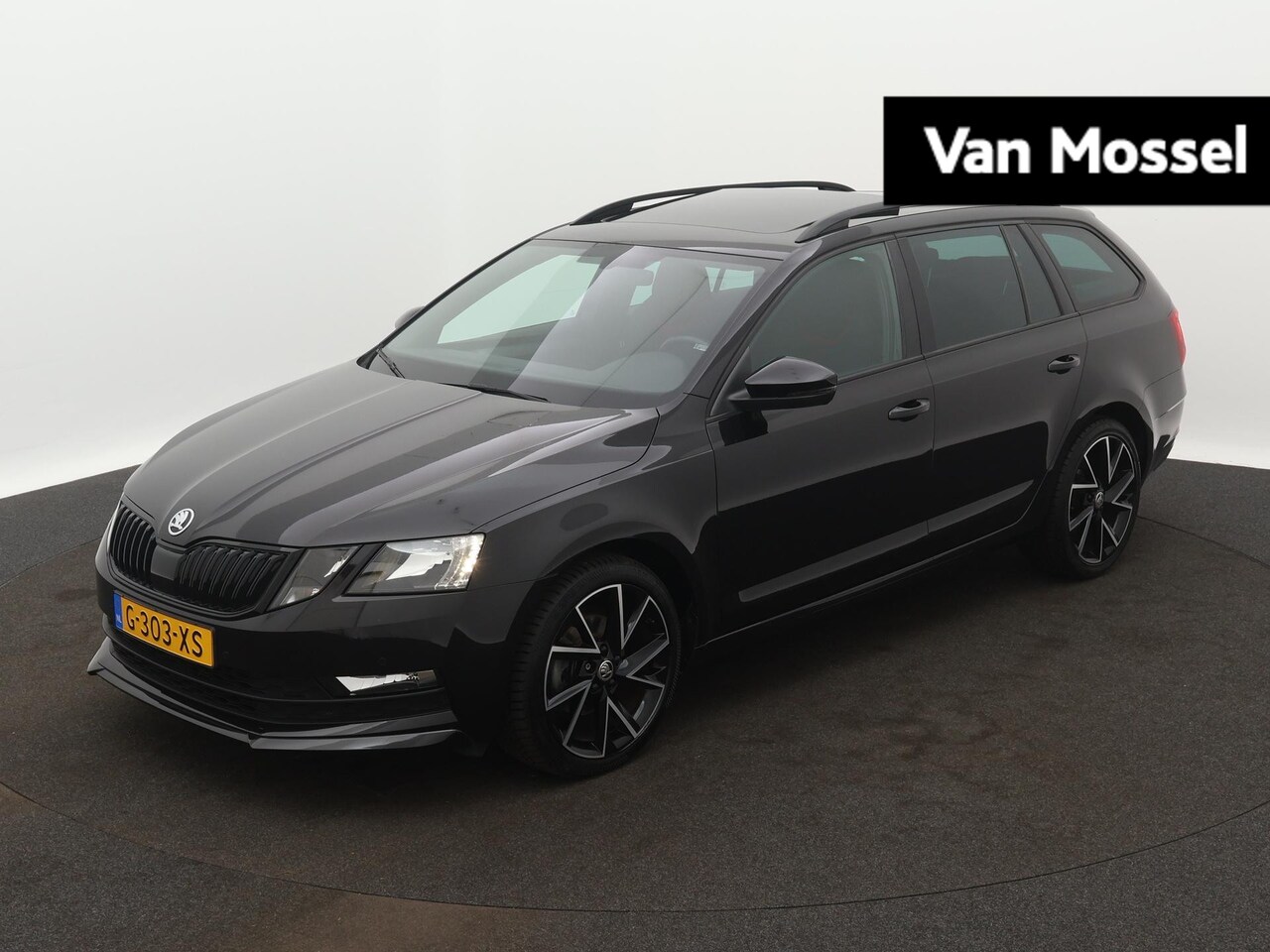 Skoda Octavia Combi - 1.5 TSI Greentech Sport Business | PANORAMADAK | STOELVERWARMING | PARKEERSENSOREN | CRUIS - AutoWereld.nl