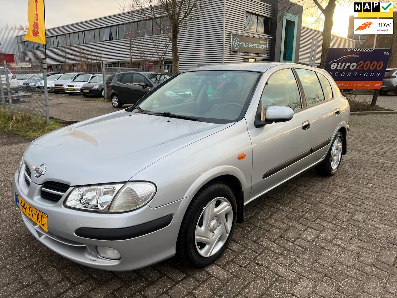 Nissan Almera - 1.5 Sport Edition - AIRCO - 5 DEURS - TREKHAAK ! - AutoWereld.nl