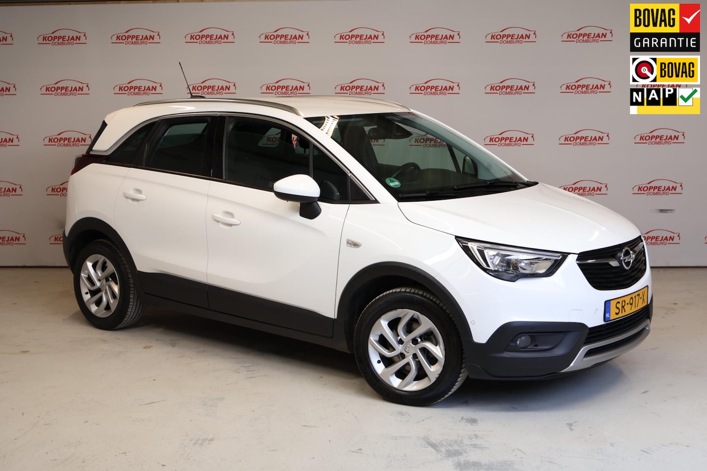 Opel Crossland X - 1.2 Turbo Innovation NL auto, Keyless, Camera, Cruise, appconnect, PTS - AutoWereld.nl