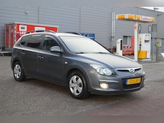 Hyundai i30 CW - 1.4i Blue Dynamic bj10 ECC ELEC PAK NETTE AUTO