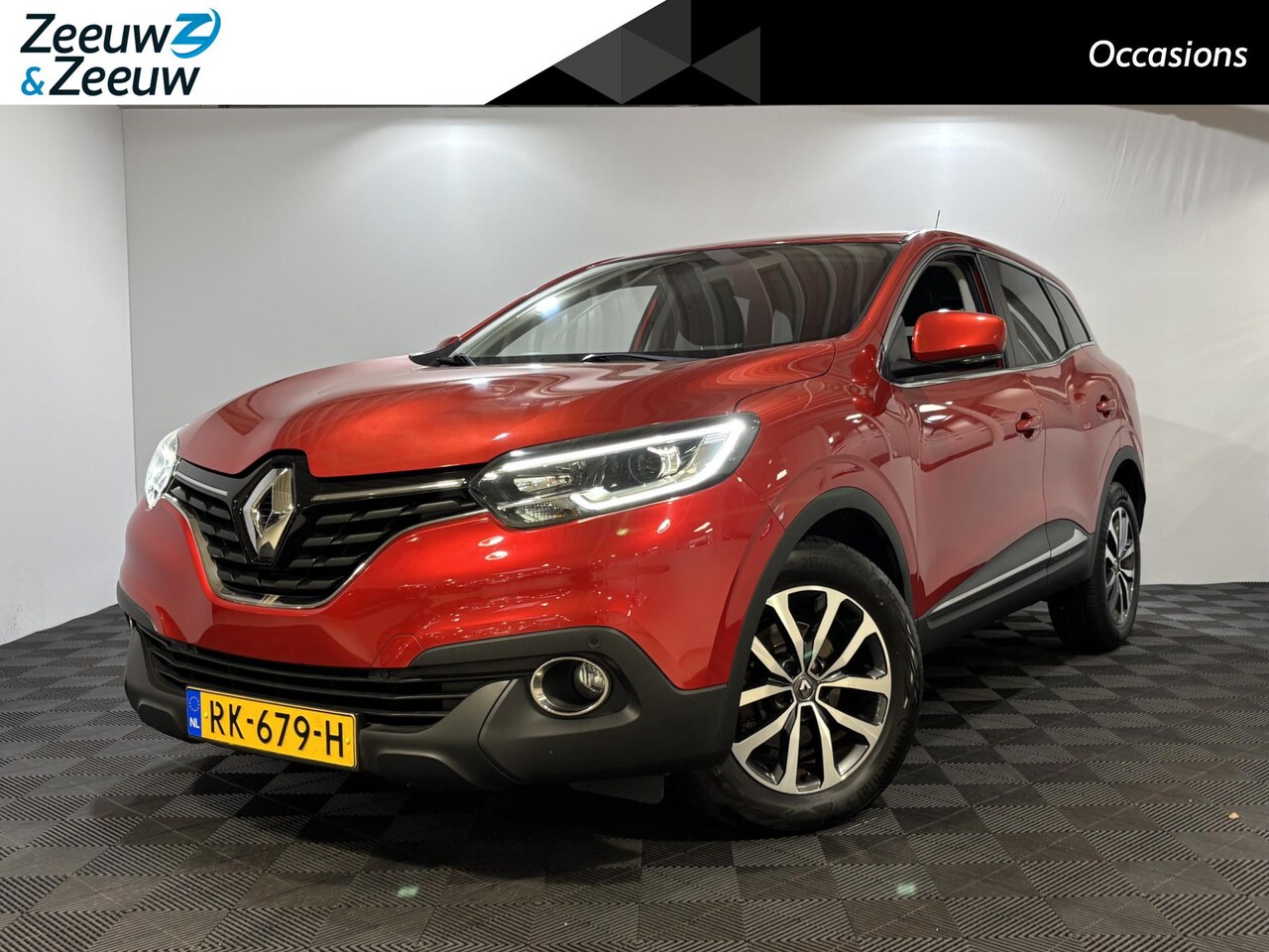 Renault Kadjar - 130 PK TCe Limited Automaat | 1e eigenaar | Navi | Parkeersensoren | Climate Control | Cru - AutoWereld.nl